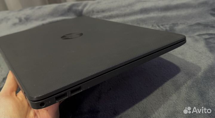 Ноутбук HP Laptop 15s-fq1080ur