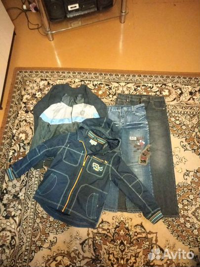 Продам детские костюмы рост 145-148