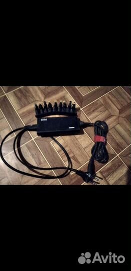 Адаптер питания универсальный STM SLU65