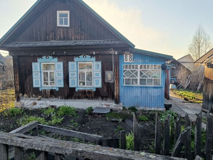 Дом 31,5 м² на участке 7,2 сот.