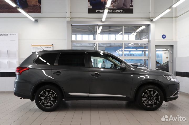 Mitsubishi Outlander 2.0 CVT, 2015, 163 055 км