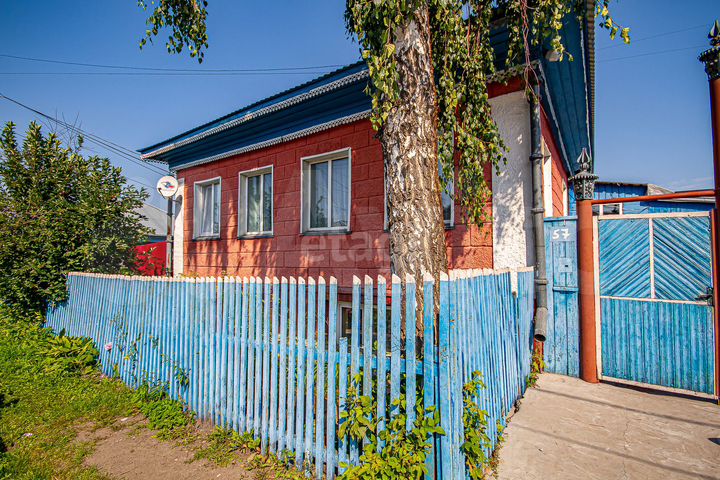 Дом 157 м² на участке 4,6 сот.