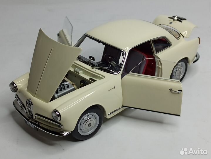Alfa Romeo Giulietta Sprint 1:18 Kyosho