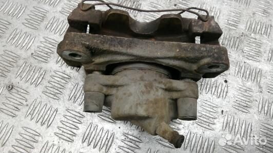 Суппорт тормозной передний левый renault megane 3