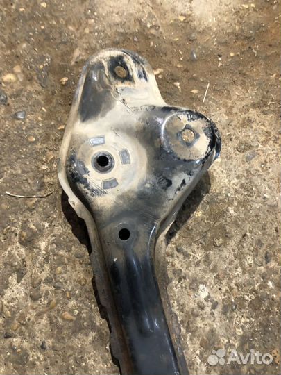 Балка передняя поперечная Volkswagen Polo