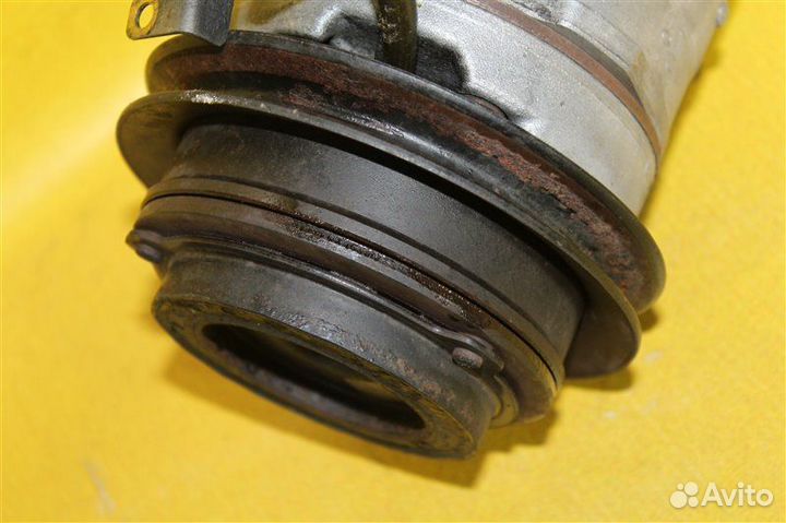 Компрессор кондиционера Mitsubishi Pajero 3 V78