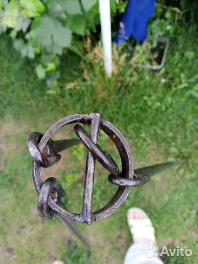 Тринога для казана