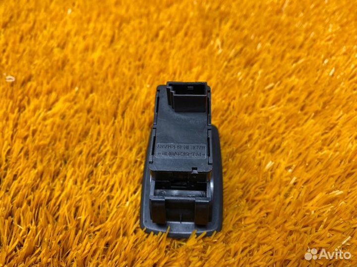 Кнопка стеклоподъемника задняя левая Bmw X6 E71