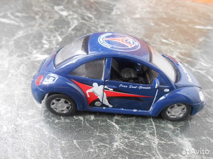 Модель Volkswagen New Beetle