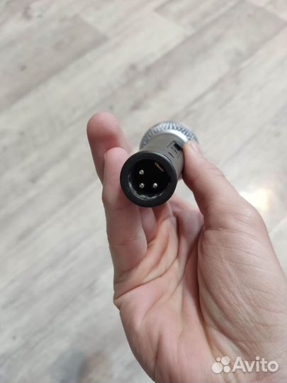 Микрофон Shure sm 58