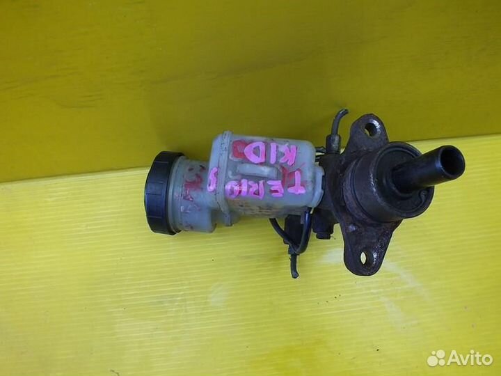 Главный тормозной цилиндр