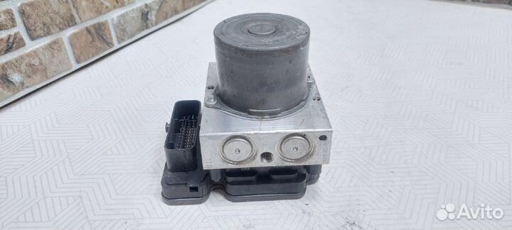 Блок управления тормозами/насос ABS Mercedes-Benz