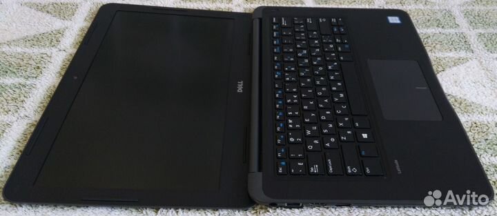 Dell latitude 3380 intel/16 Гб\нов SSD 240 \бат 7ч