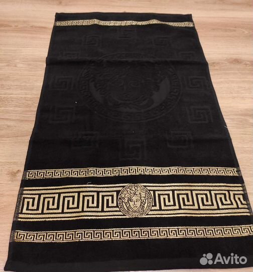 Полотенца Versace штучно