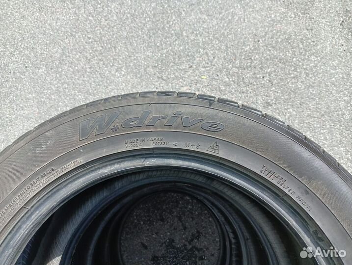 Yokohama W.Drive V902A 235/55 R17 103V