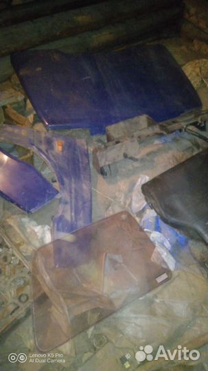 Капот автомобиля Ока (ваз-1111 )