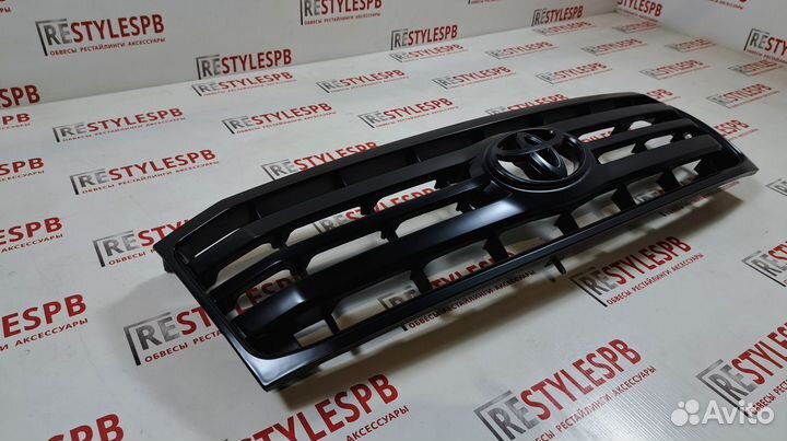 Решетка радиатора Land Cruiser 100 2005-2007 г