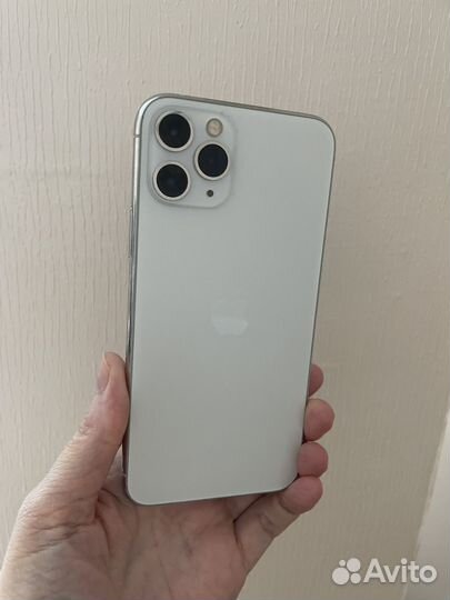 iPhone 11 Pro, 64 ГБ