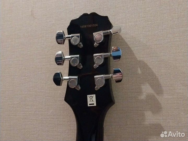 Электрогитара epiphone les paul 100