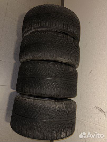 Michelin Pilot Alpin 5 275/35 R21 и 305/30 R21