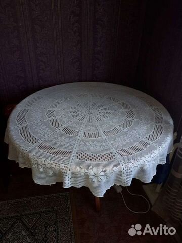 Вязаная скатерть диаметр 152 см