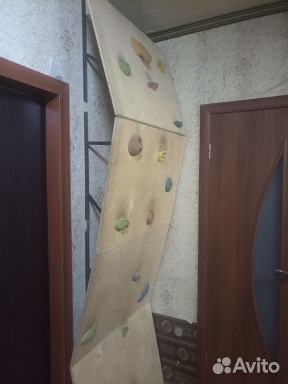 Детский скалодром