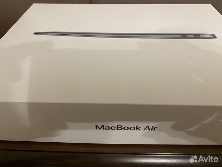 MacBook Air Retina 2018 8/128Gb A1932