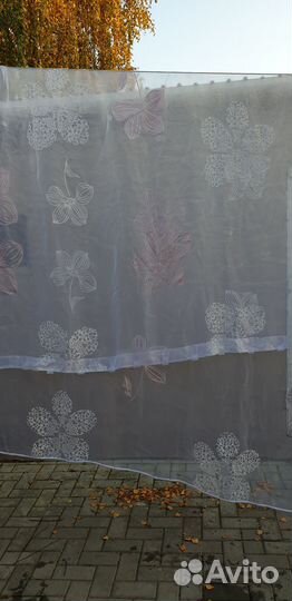 Шторы-органза и скатерть