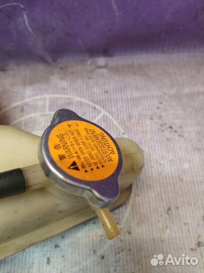 Бачок расширительный Peugeot 4007 EP 4HN 2007