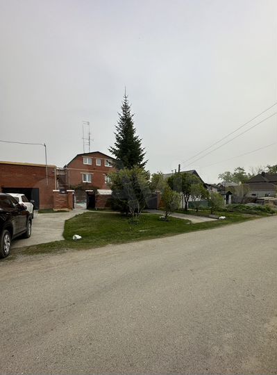 Коттедж 252 м² на участке 11,8 сот.