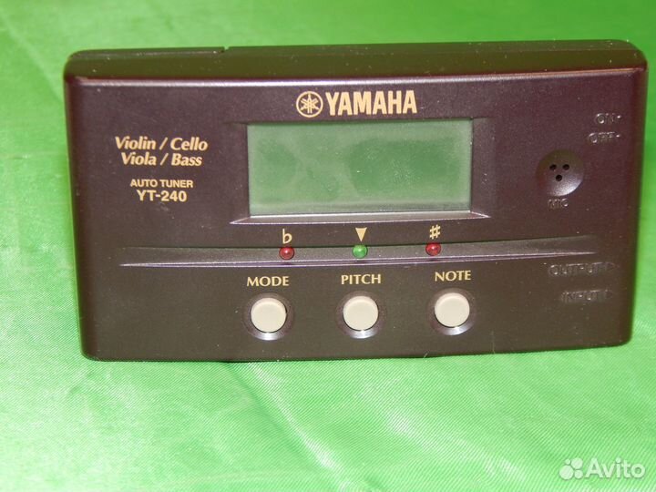 Метроном Тюнер/метроном Yamaha YT-240