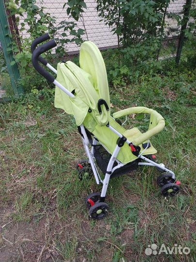 Прогулочная коляска