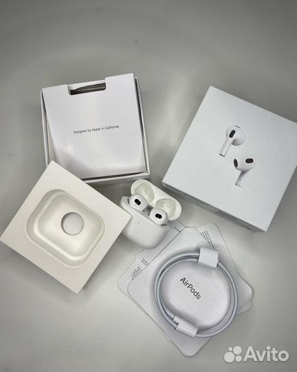 Наушники AirPods