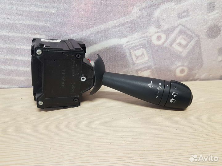 Подрулевой переключатель Renault Sandero Stepway 2