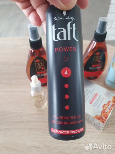 Набор средств для укладки и ухода за волосами