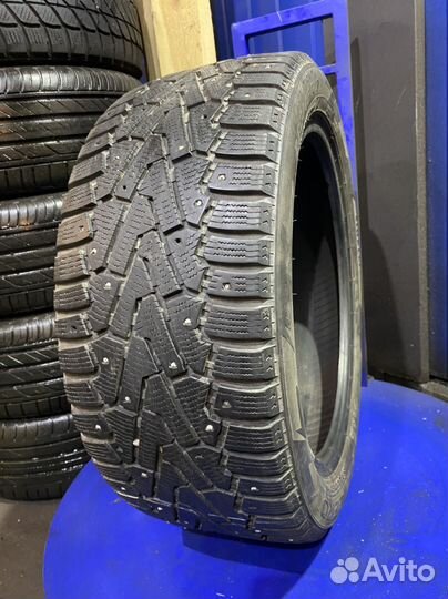 Pirelli Ice Zero 235/45 R17 97T