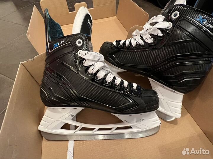 «Коньки хоккейные Bauer X-LP»