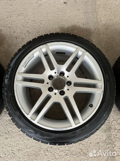 Bridgestone Blizzak VRX 225/45 R17 и 245/40 R17 91S