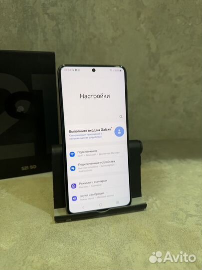 Samsung Galaxy S21, 8/128 ГБ