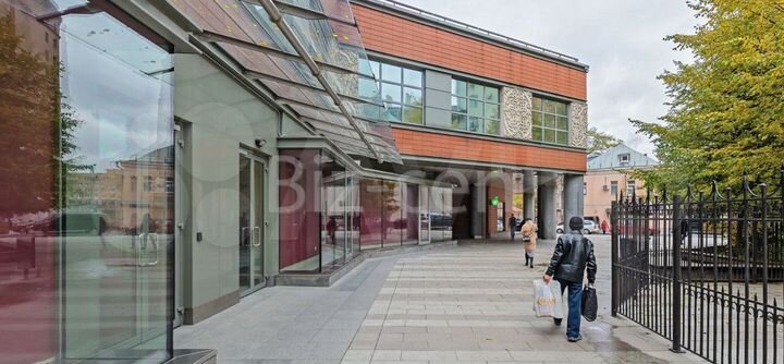 Сдам офис 411 м2 у м. Новокузнецкая