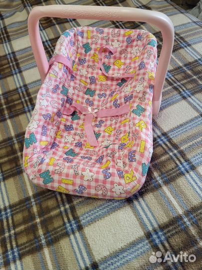 Переноска и кукла-пупс большой