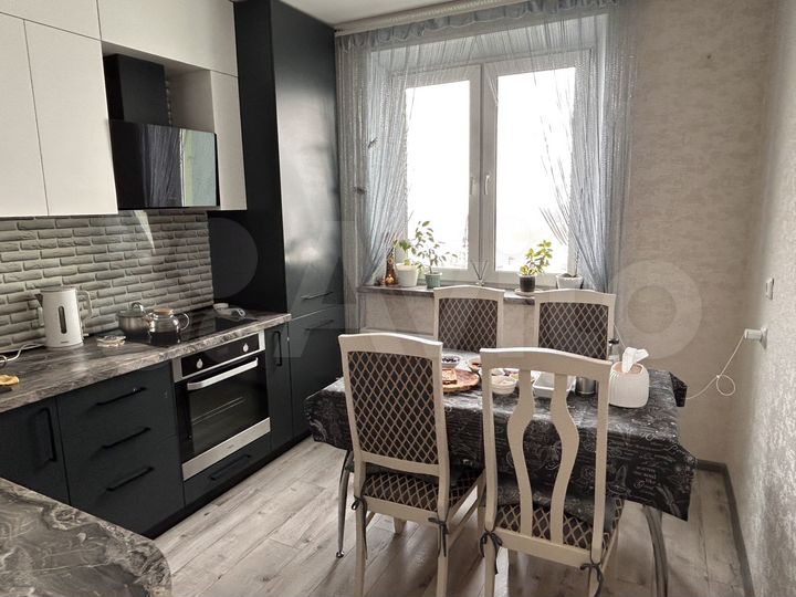 2-к. квартира, 62,5 м², 9/10 эт.