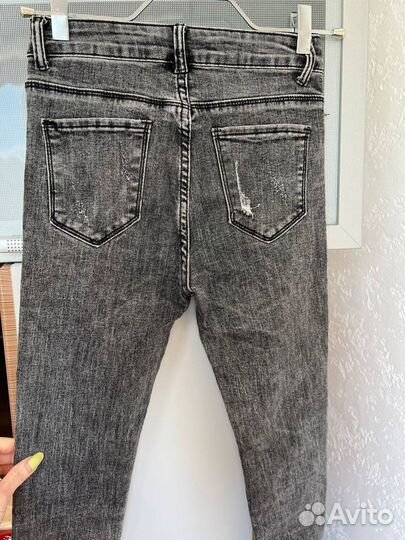 Джинсы для девочки