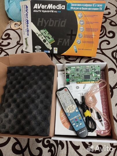 Тв тюнер AvertTV Hybrid+FM pci