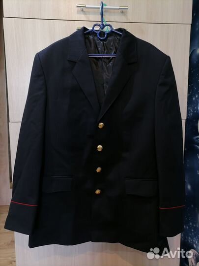 Продаю полицейскую форму