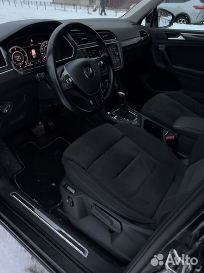 Volkswagen Tiguan 2.0 AMT, 2018, 159 983 км