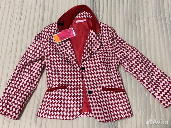 Пиджак для девочки 146