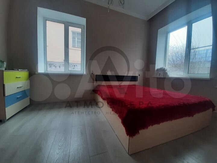 3-к. квартира, 60 м², 1/3 эт.
