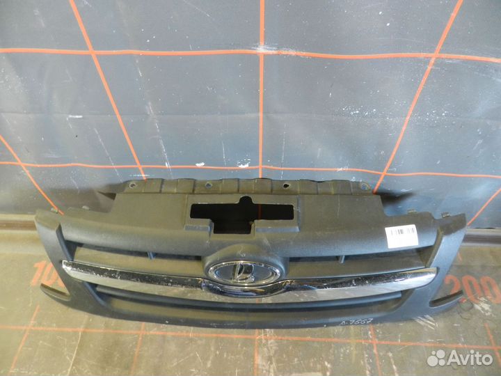 Решетка радиатора - LADA Granta (2011-18гг)