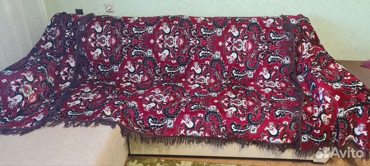 Дивандеки, покрывало